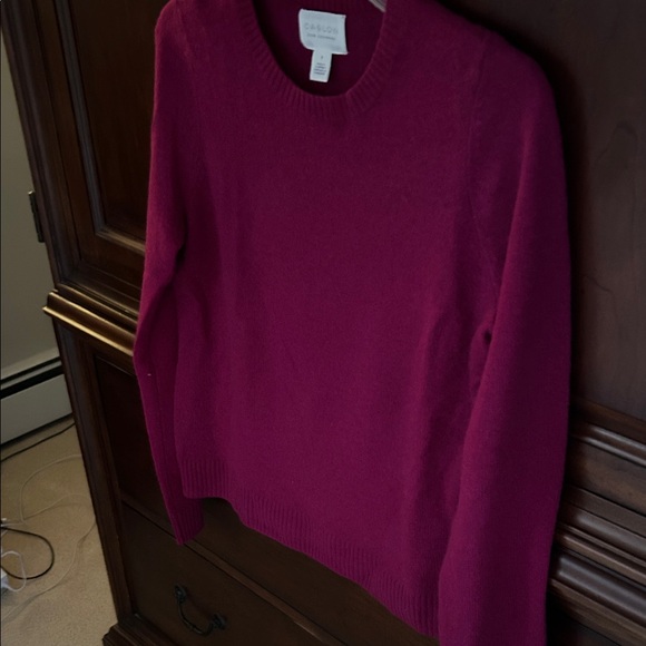 Caslon Cashmere Deep Fuchsia Cashmere Sweater/Size Small - Picture 3 of 9
